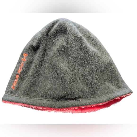 Under Armour gray beanie hat pink fleece EUC - Picture 2 of 8